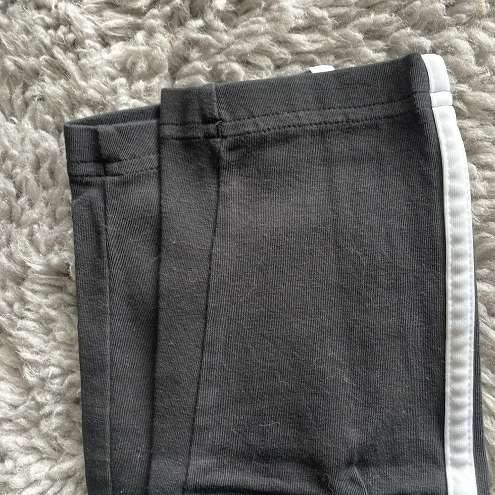 Adidas Leggings - Picture 3 of 4
